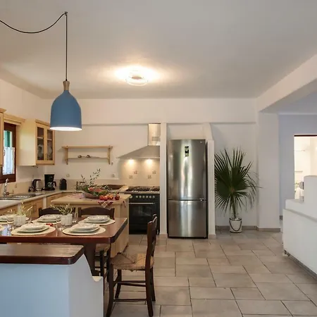 Holiday home Paros Camares Sunwine